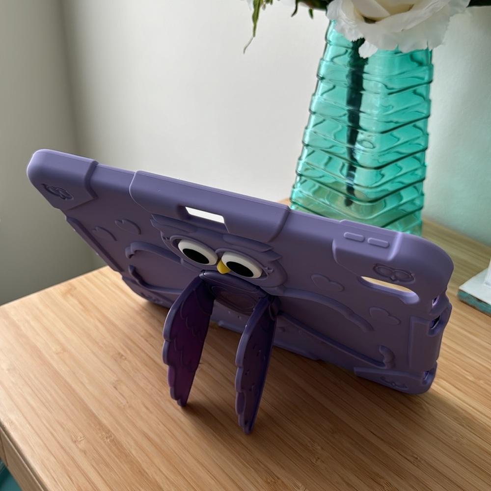 NWOT Purple Owl iPad 10.9 inch case - Picture 3 of 4